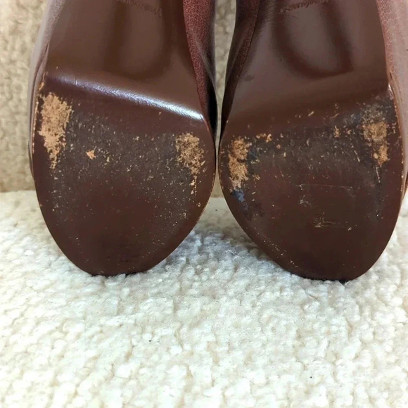 Yves Saint Laurent - 2 Tone Brown Leather Tribtoo Pumps - Picture 9 of 12